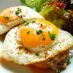 Bữa sáng giàu protein giúp phái mạnh cải thiện vóc dáng-Yensaodongduong.com